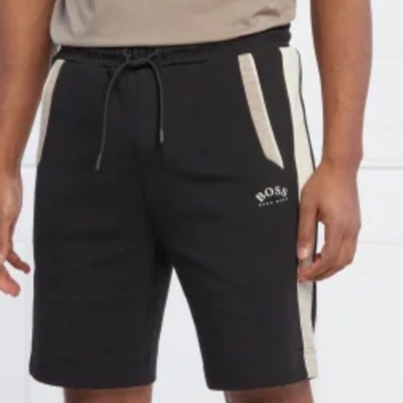 HUGO BOSS shorts | Men Large | gray/tan/blk | NWT - Picture 4 of 9